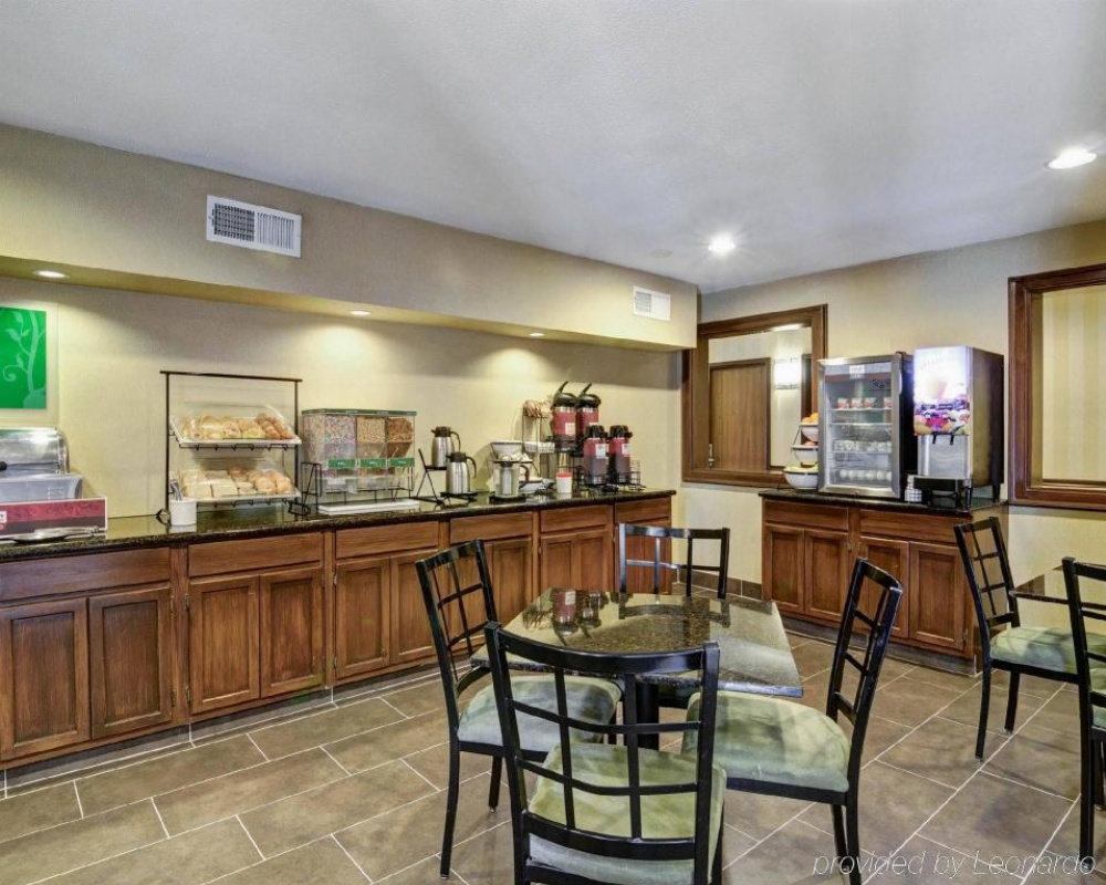 Red Roof Inn & Suites Little Rock